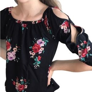 Abercrombie Kids Black Loose Flowing Cold Shoulder Top Size 9/10